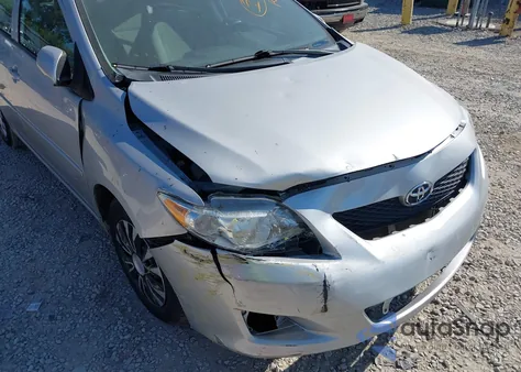 2010 Toyota Corolla Le z USA, uszkodzony, nr VIN 2T1BU4EE1AC497429